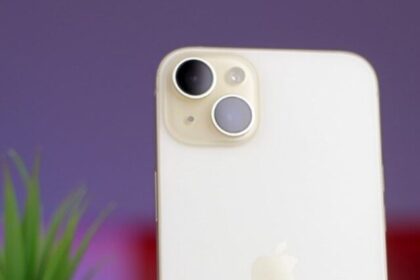 iphone-15-plus-065524508-16x9_0