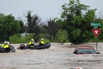 Texas Floods Turn Deadly Again as Hundreds Are Rescued