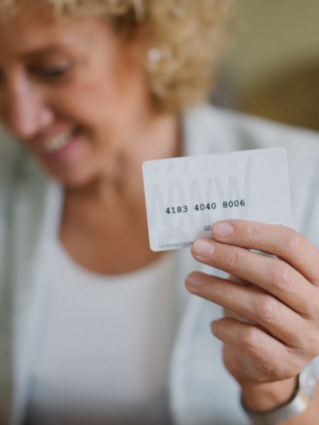 Who Pays Credit Card Debt After Death? 5 Key Facts