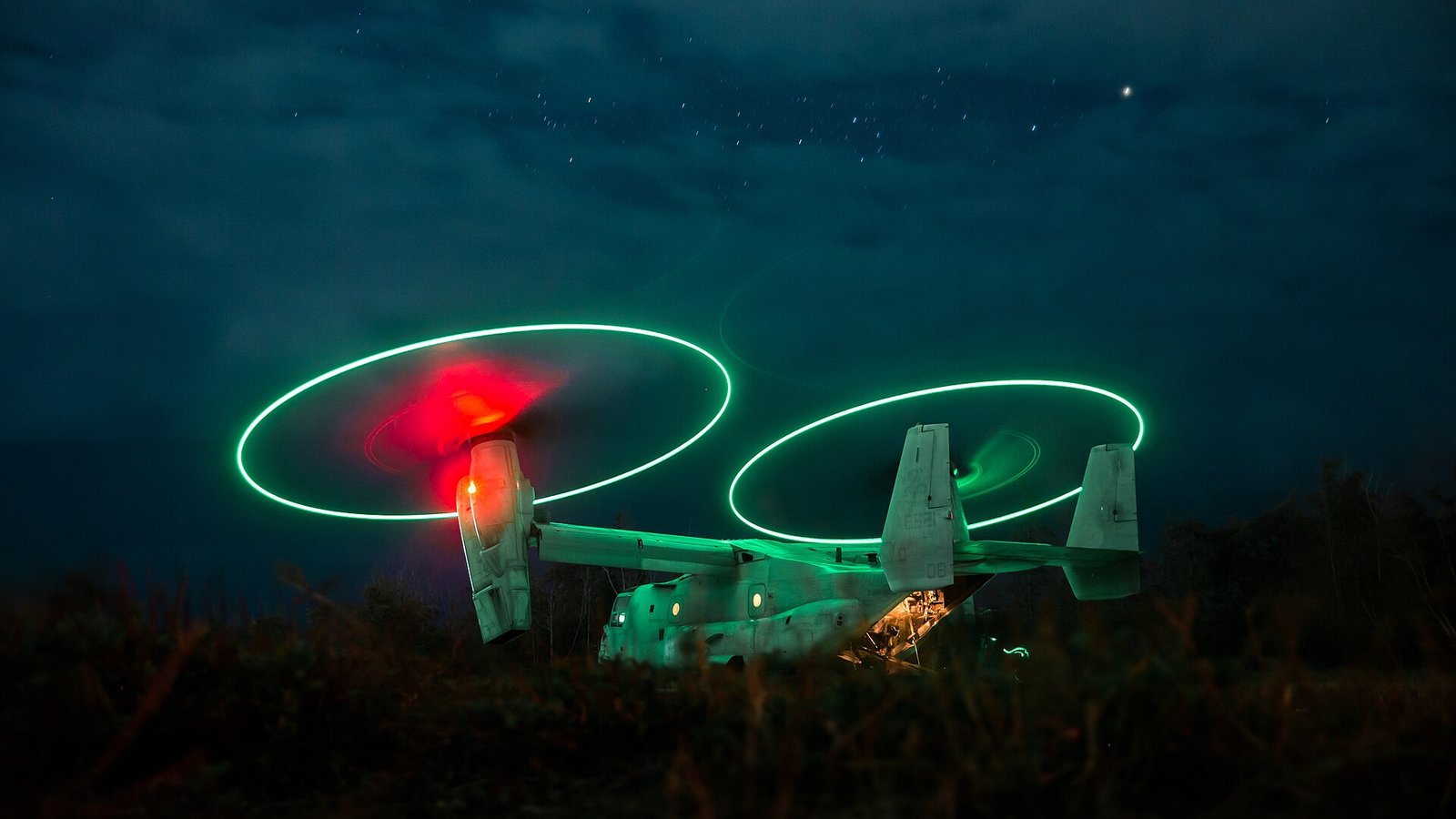 A U.S. Marine Corps MV-22 Osprey