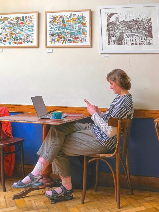 12 Side Hustles You Can Start Now